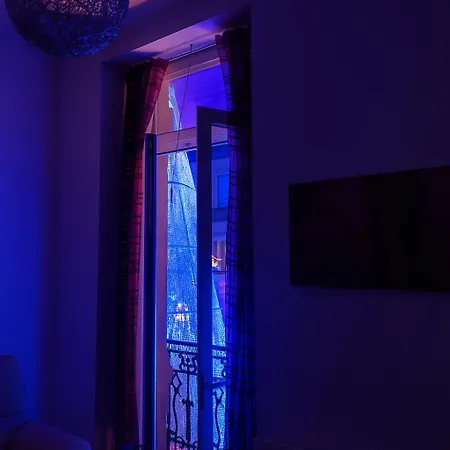 Puerta Del Sol - Centro 公寓 *