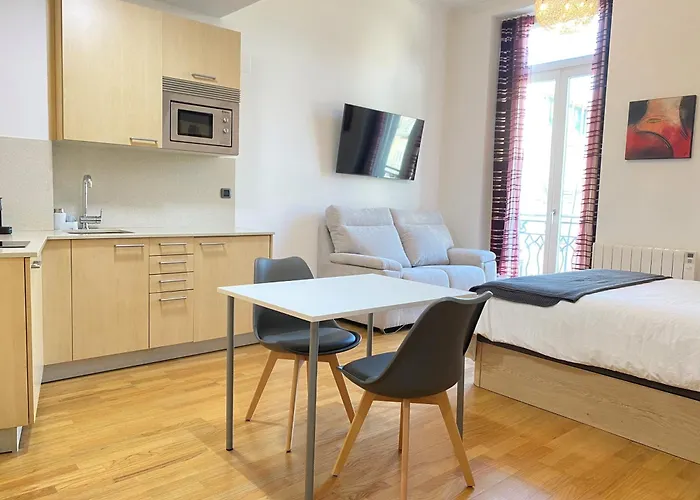 Puerta Del Sol - Centro Apartamento